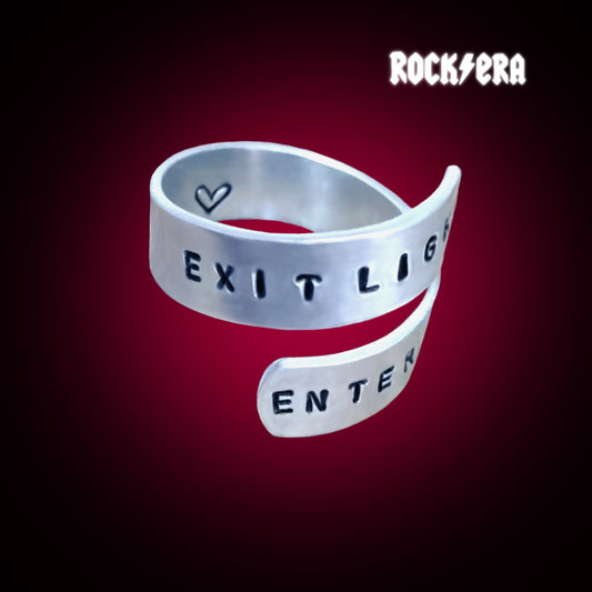 Bague - Exit light / Enter night (edition limitée)